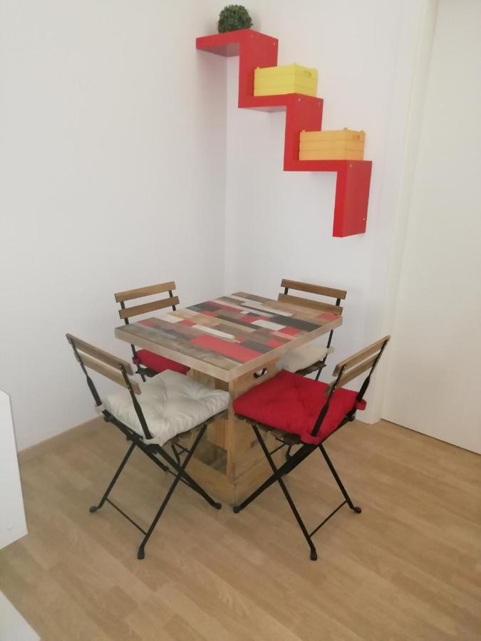 Appartamento Otto Di Denari Con Terrazzino Relax